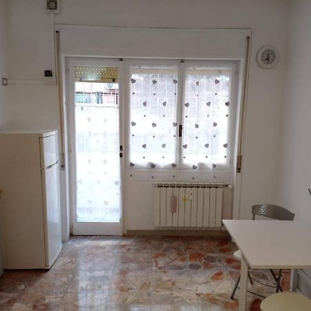 Ostia Beach Cryptohouse Bagian luar foto
