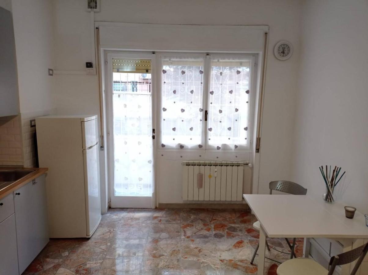 Ostia Beach Cryptohouse Bagian luar foto