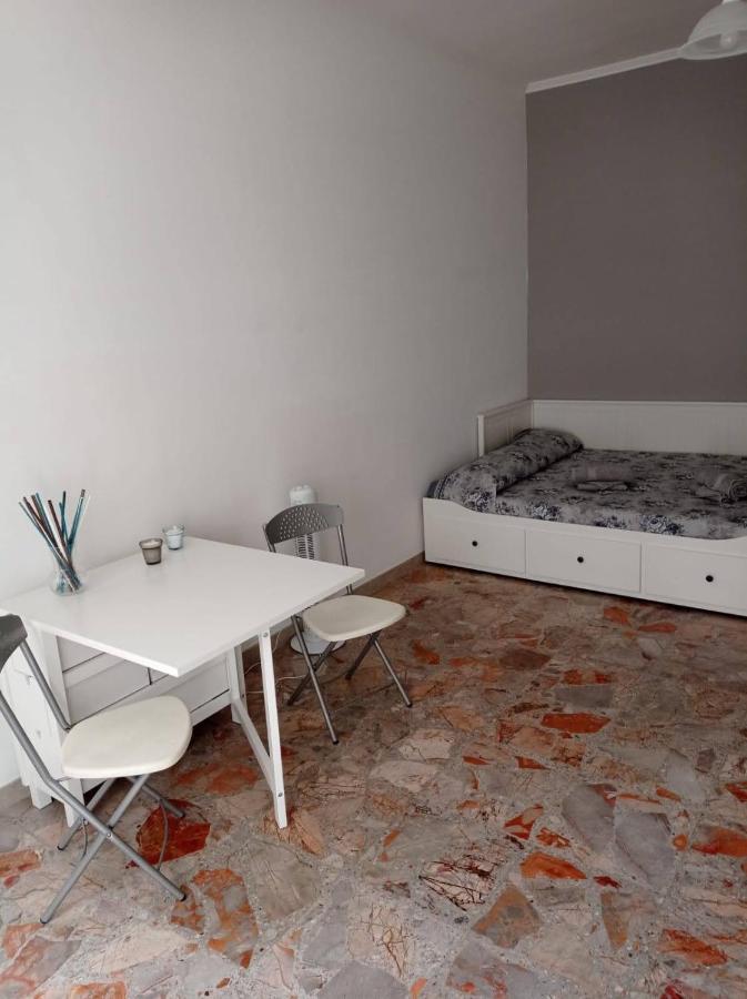 Ostia Beach Cryptohouse Bagian luar foto